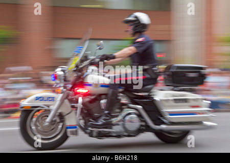 Policier sur une moto Calgary Alberta Canada Banque D'Images