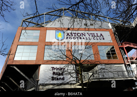 La Trinité Road stand de Villa Park à Birmingham le home d'English Premier League Aston Villa Football Club Banque D'Images