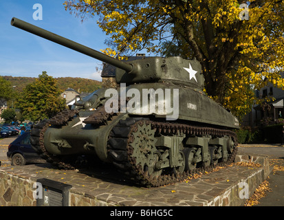 Un réservoir à partir de la seconde guerre mondiale à la Roche Ardenne belgique Banque D'Images