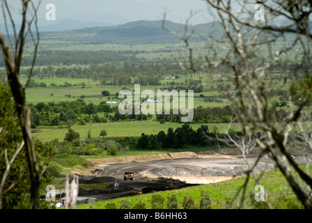 Mine de charbon à ciel ouvert sur le Darling Downs, Queensland, Australie Banque D'Images