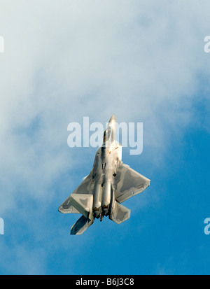 USAF F-22 Raptor verticale va Banque D'Images