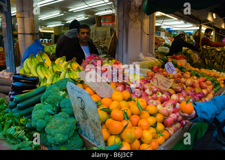 Bloquer la vente de produits frais à Brixton London England UK Banque D'Images