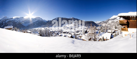 Un village suisse en hiver Banque D'Images