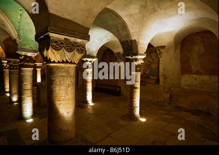Crypte DE LA CATHÉDRALE NOTRE DAME DE BAYEUX CALVADOS NORMANDIE FRANCE Banque D'Images