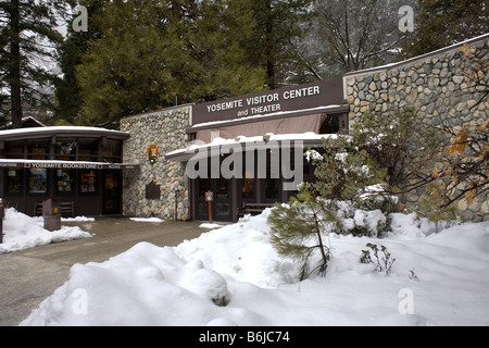 -Centre des visiteurs de la Californie Yosemite en vallée de Yosemite sont de Yosemite National Park. Banque D'Images