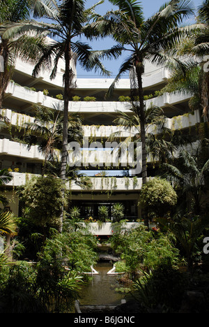 L'Hôtel Gran Melia Salinas Costa Teguise Lanzarote. Cet hôtel 5 étoiles conçu par l'artiste de Lanzarote César Manrique Banque D'Images