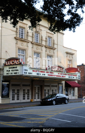 Le théâtre Lucas qui date de l'époque 1920 dans le quartier historique de Savannah, Géorgie, USA Banque D'Images