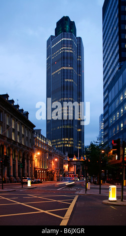 Royaume-uni, Angleterre, Londres. La tour 42, plus haut édifice de la ville de Londres. Banque D'Images