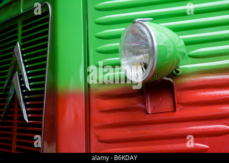 Close-up d'une vieille Citroen van, France. Banque D'Images