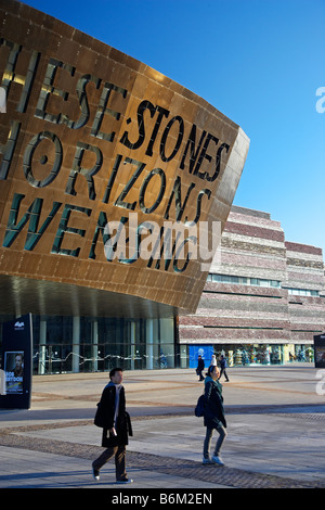 Le Wales Millennium Centre, la baie de Cardiff, Cardiff, Pays de Galles, Royaume-Uni Banque D'Images