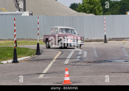 Hillman Minx Series IIIA, 1959 - 60, la concurrence d'essai routier Banque D'Images