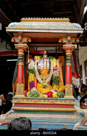 FESTIVAL EN KARPAKA PILLAIYARPATTI VINAYAKAR TEMPLE À TAMILNADU Banque D'Images