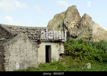 Taïwan, l'île Green, Youzihhu, abandonné les chambre Banque D'Images