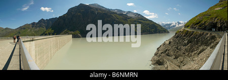 Le grand barrage de la Grande Dixence Banque D'Images