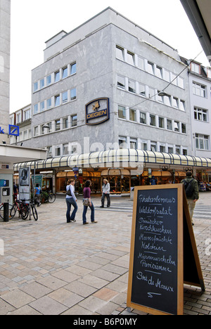 Une rue typique de Bielefeld Allemagne Banque D'Images