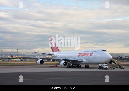 Pullmantur Air Boeing 747 jumbo jet avion de l'Aéroport International de Madrid Espagne Europe EU Banque D'Images