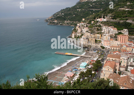 La plage de Minori, sur la côte amalfitaine, Italie Banque D'Images