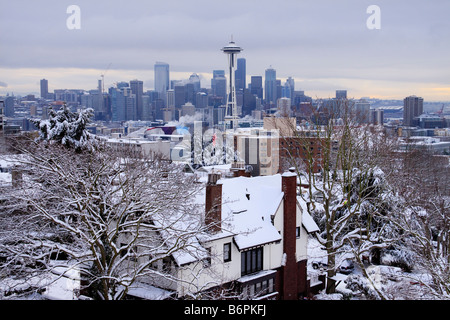 Seattle skyline view après la tempête de neige de Kerry Park sur Queen Anne Hill Seattle Washington Banque D'Images