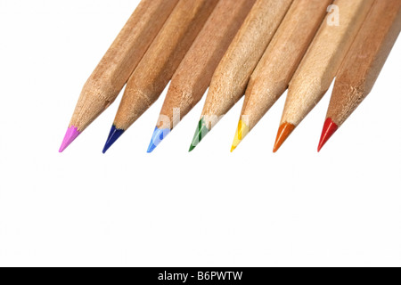 Crayons de couleurs arc-en-ciel en with clipping path Banque D'Images