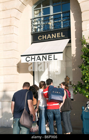Boutique Chanel dans Place Vendôme, Paris Banque D'Images
