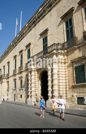 Le Palais des grands maîtres, en ce moment la présidente, Bureau de la Place du Palais, La Valette, Malte Banque D'Images