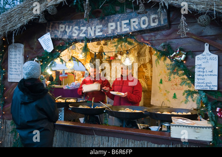 Pierogi stall Krakow Pologne Banque D'Images