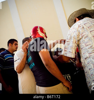Lutteur de lucha libre backstage homme masqué au Mexique Banque D'Images