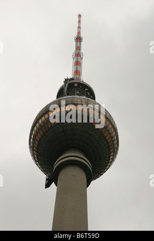 Tour de télévision de Berlin Fernsehturm Banque D'Images