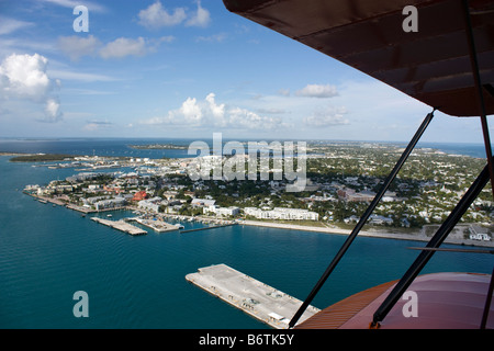 Vue aérienne de Key West en Floride à partir de prises d'avion cockpit ouvert Banque D'Images