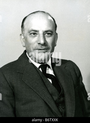 MICHAEL BALCON (1896-1977) producteur de films anglais ici en 1955 Banque D'Images