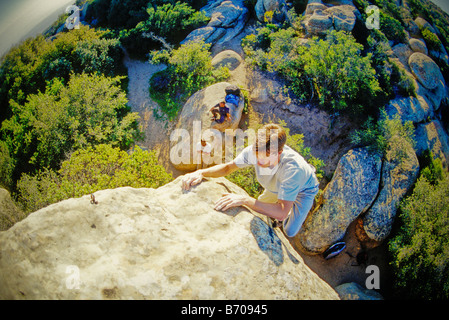 Rock climber, Santa Barbara, Californie. Banque D'Images