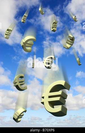 Chute des symboles Euro contre un ciel bleu - composite numérique, économie européenne, financière, concept monétaire Banque D'Images