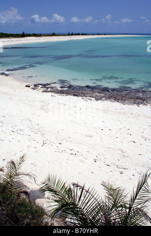 Superbe plage de sable blanc Medjumbe Private Island, archipel des Quirimbas, au Mozambique Banque D'Images