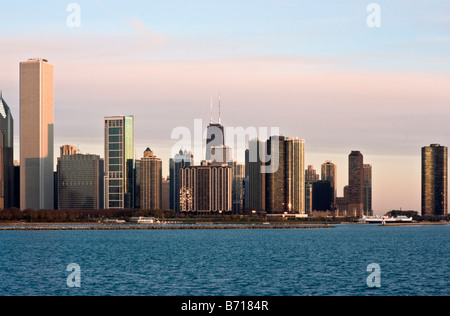 Premiers Rayons de Soleil à Chicago IL Banque D'Images