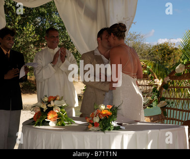 Mariage sur la plage Balaclava Mauritius Banque D'Images