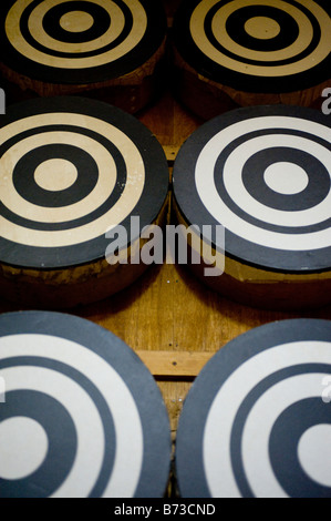 Objectifs Le Kyudo dans un Dojo à Yudanaka, au Japon. Banque D'Images
