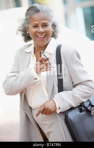 African businesswoman in suit Banque D'Images