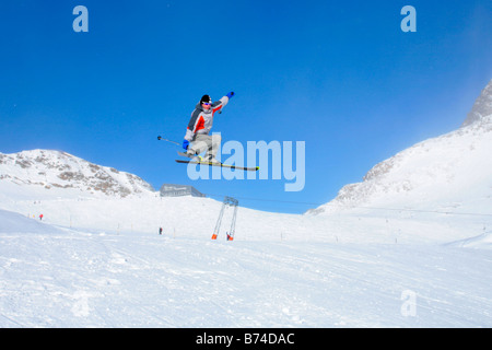 Portrait d'un funpark près de la station de montagne sur Schaufeljoch haut de glacier de Stubai dans le Tyrol, Autriche Banque D'Images