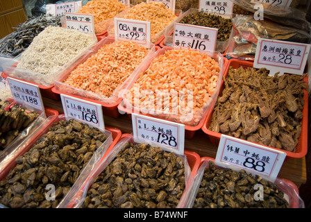 De fruits de mer séchés, Des Voeux Road West, Sai Ying Pun, port de Victoria, l'île de Hong Kong, Hong Kong, Chine Banque D'Images