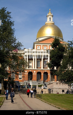 La Massachusetts State House situé dans le quartier Beacon Hill de Boston Massachusetts USA Banque D'Images