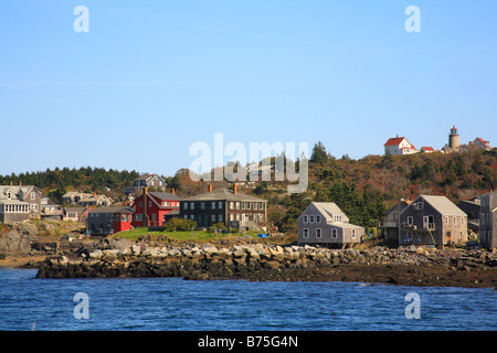 Le phare de Monhegan Island vu depuis le ferry, Monhegan Monhegan, Maine, États-Unis Banque D'Images