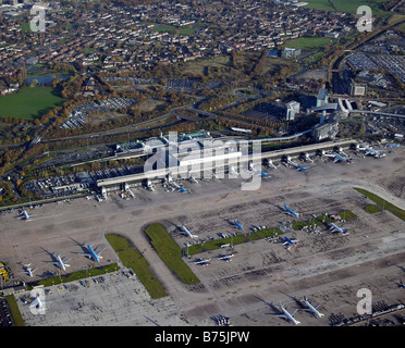 Manchester Airport Terminal 2, de l'air, le nord de l'Angleterre Banque D'Images