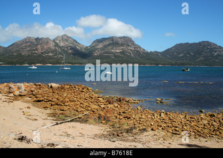 Les dangers vu de Coles Bay Banque D'Images