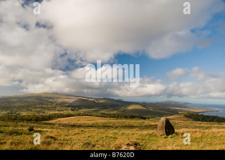 Rano Kau est un 324 m (1 063 ft) de haut volcan éteint qui forme la pointe sud-ouest de l'île de Pâques, une île chilienne en t Banque D'Images