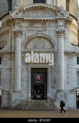 Chiesa di San Geremia dans quartier de Cannaregio de Venise Italie Europe Banque D'Images