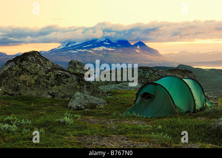 Camping de plein air stora sjoefallet laponia np Laponie Suède europe norrbotten Vacances aventure tente national park Banque D'Images