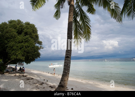 Tropical beach, Dumaluan Beach Resort, l'île de Panglao, Bohol, Visayas, Philippines Banque D'Images