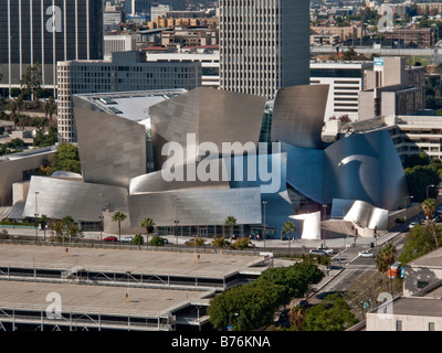 Le Walt Disney Concert Hall, au 111 South Grand Avenue dans le centre-ville de Los Angeles, Californie