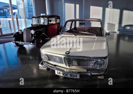 Musée BMW, BMW-303 à partir de 1933 et 1600, BMW, Munich, Bavaria, Germany, Europe Banque D'Images