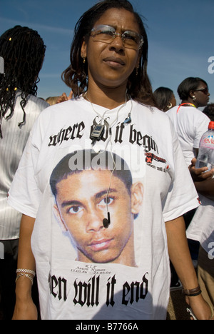 Des milliers ont défilé à Londres avec les parents et familles des victimes de l'adolescence assassinées et des armes à feu 20 Septembre 2008 Le crime du couteau. Banque D'Images